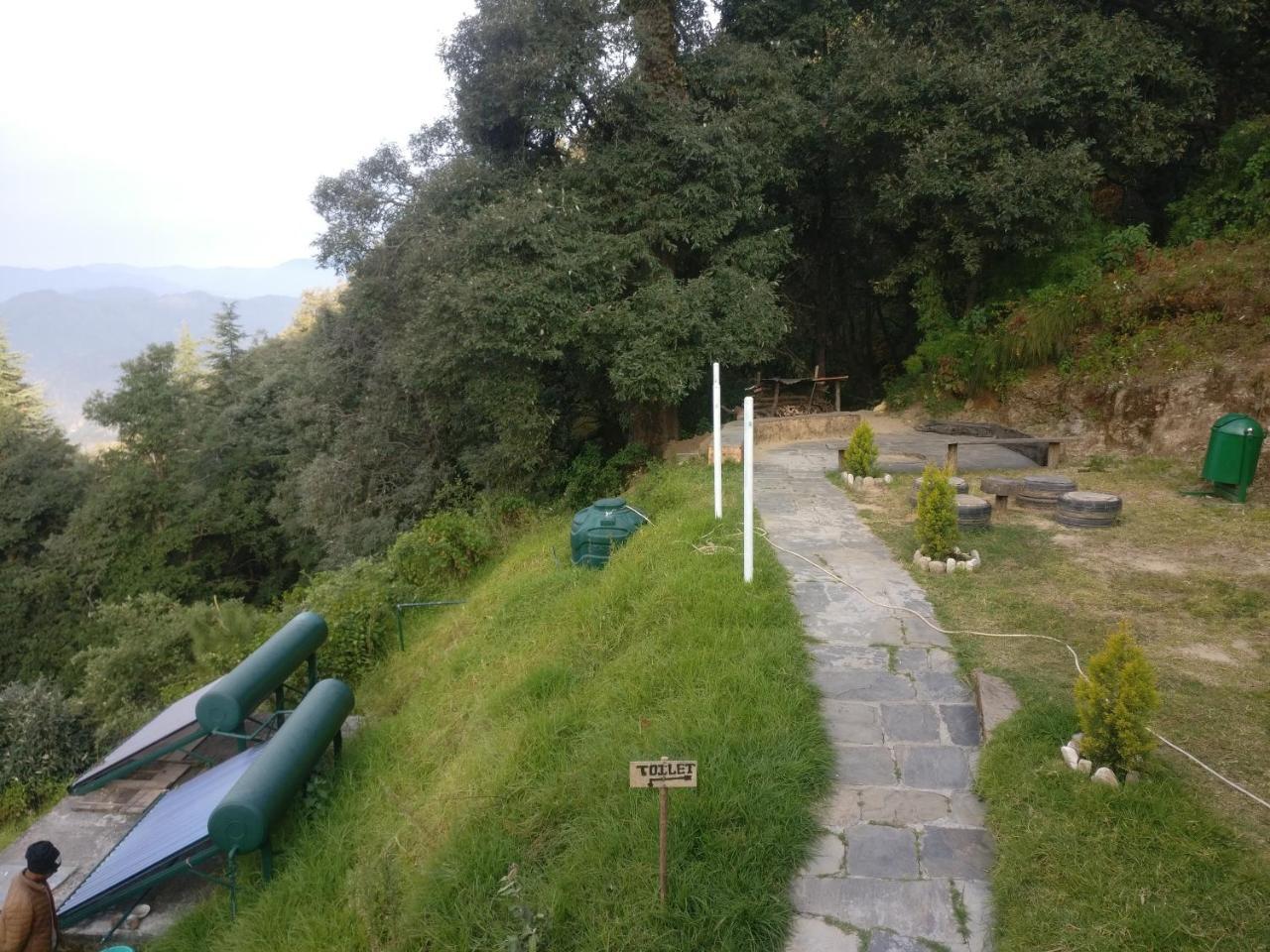 Simba Cafe & Lodge Binsar Exterior photo